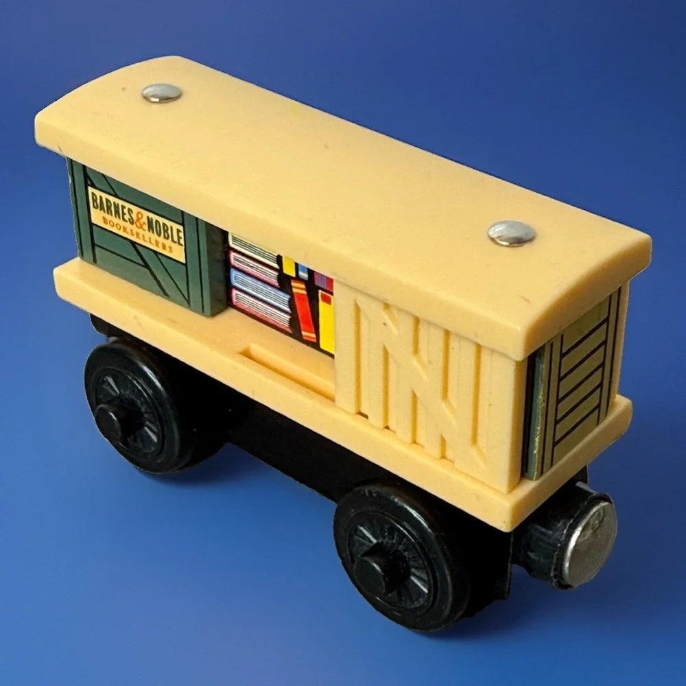 ⁠VTG Thomas & Friends Wooden Barnes & Noble Exclusive Box Car LC78140 EXCELLENT